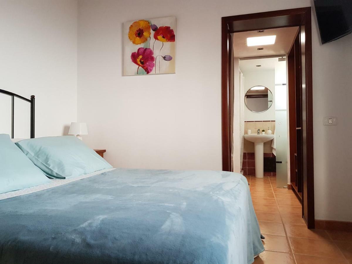 Apartamentos Nisdafe Frontera Kültér fotó