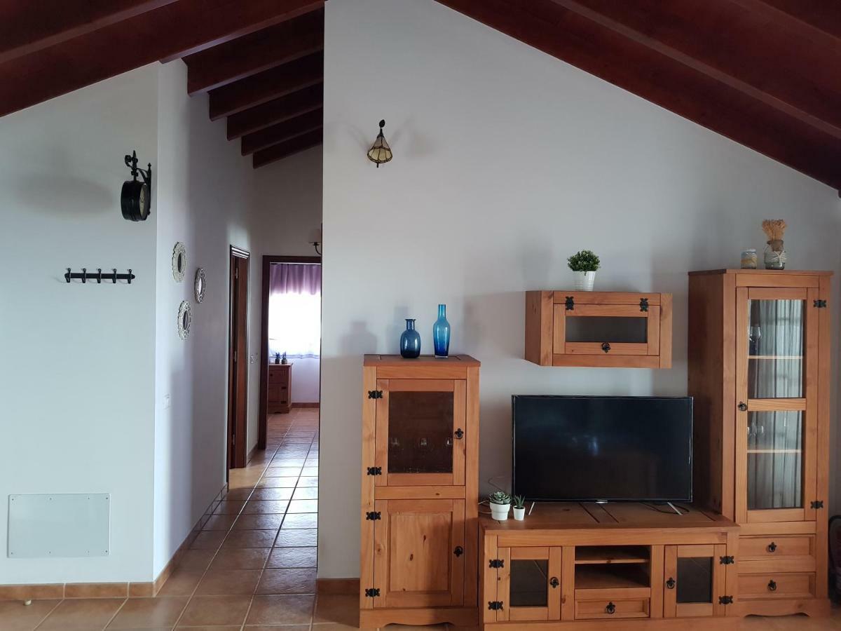 Apartamentos Nisdafe Frontera Kültér fotó